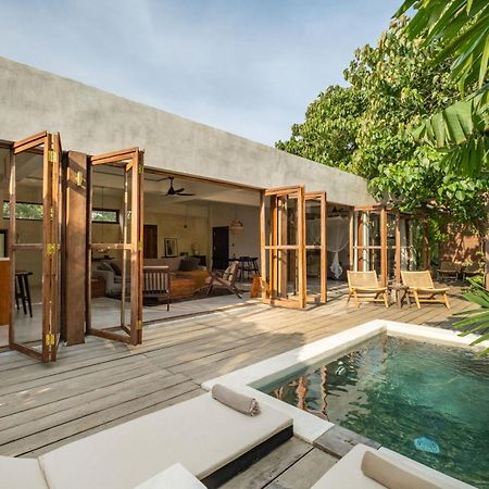 Nowhere Villa Uluwatu Exterior photo