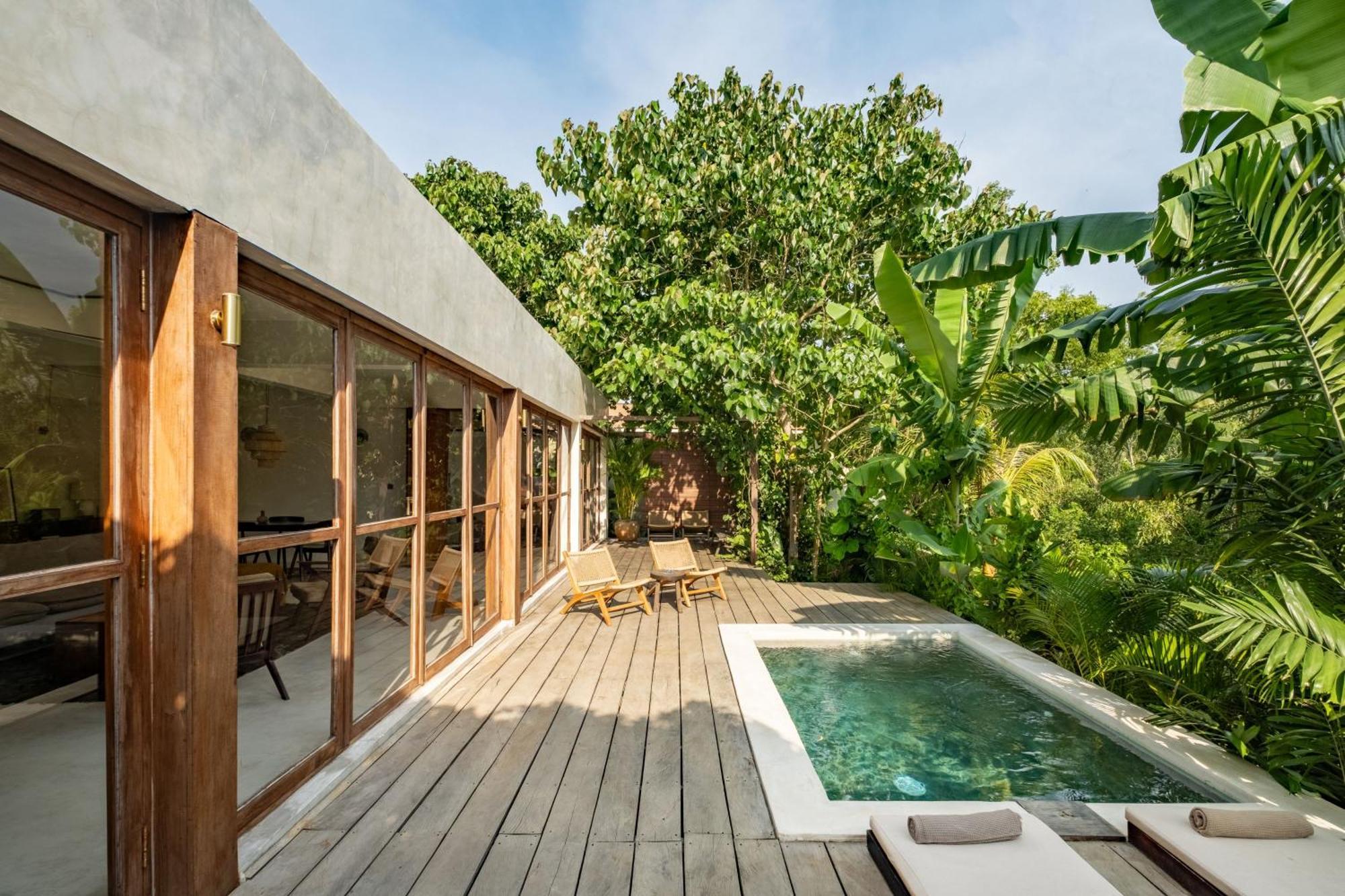 Nowhere Villa Uluwatu Exterior photo